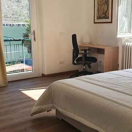L For Appartement Mandello del Lario